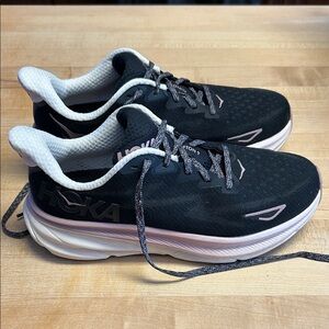 Hoka Women's Clifton 9 Black and Pink Sneakers